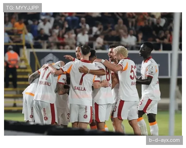 加拉塔萨雷主帅创新战术助力球队强势反弹，复苏表现引发广泛关注