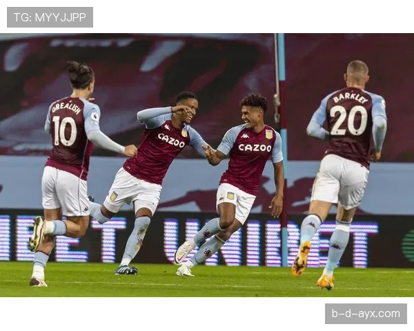 巴萨重返诺坎普，球迷欢庆荣耀时刻，状态回暖引关注