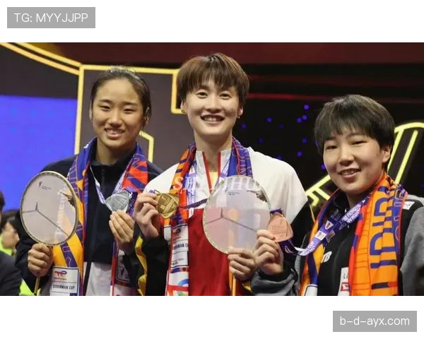 山口茜训练完直接啃冰棒，这自律人设是不是有点绷不住了？